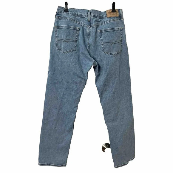 Signature Levi Strauss Regular Fit Light Wash  Jeans - Picture 1 of 5